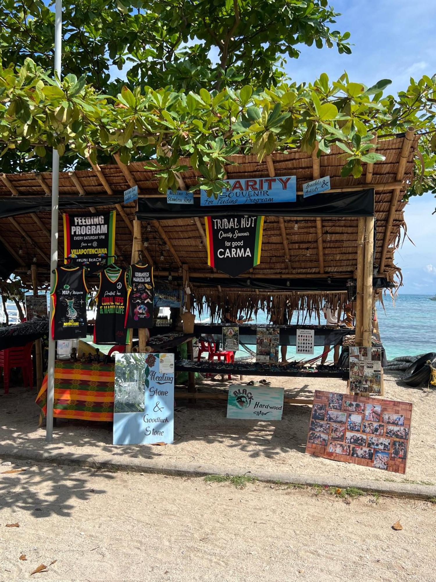 Tribal Huts Community Hostel Daanbantayan Екстериор снимка